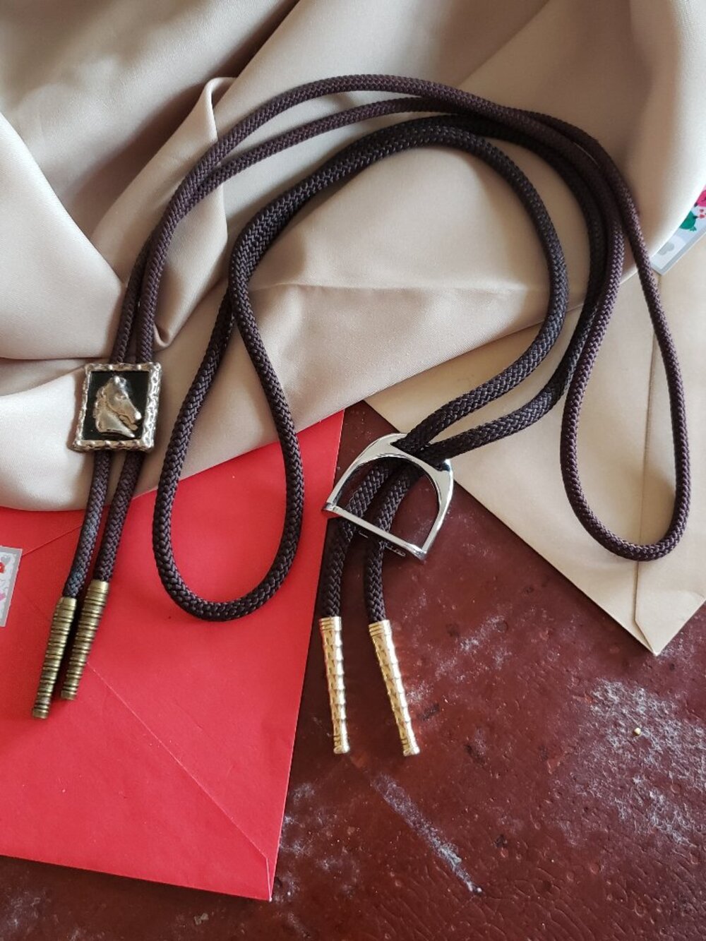 VINTAGE BOLO TIES FOR YOUR EQUESTRIAN
